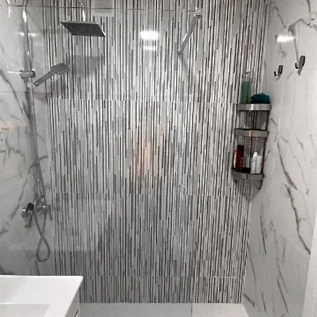 Precioso Dormitorio En El Centro De Torremolinos Buitenkant foto