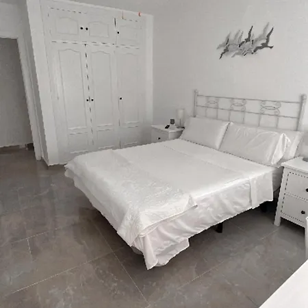 Precioso Dormitorio En El Centro De Torremolinos Buitenkant foto